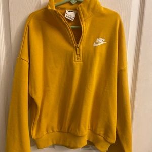 Nike girls club fleece quarter zip size 10